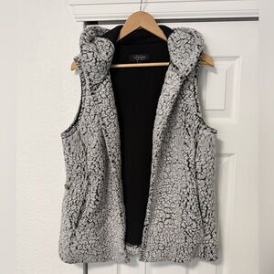 CoffeeShop Sherpa Vest